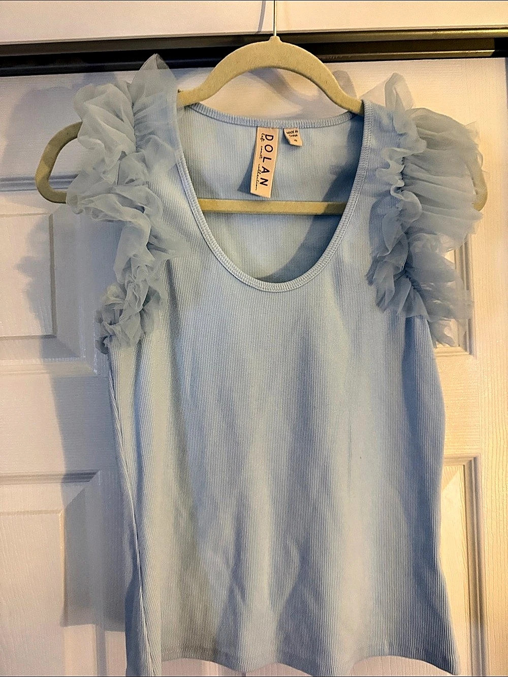 DOLAN Women'Small Ruffle Shoulder Tank in Blue Size Small Like New